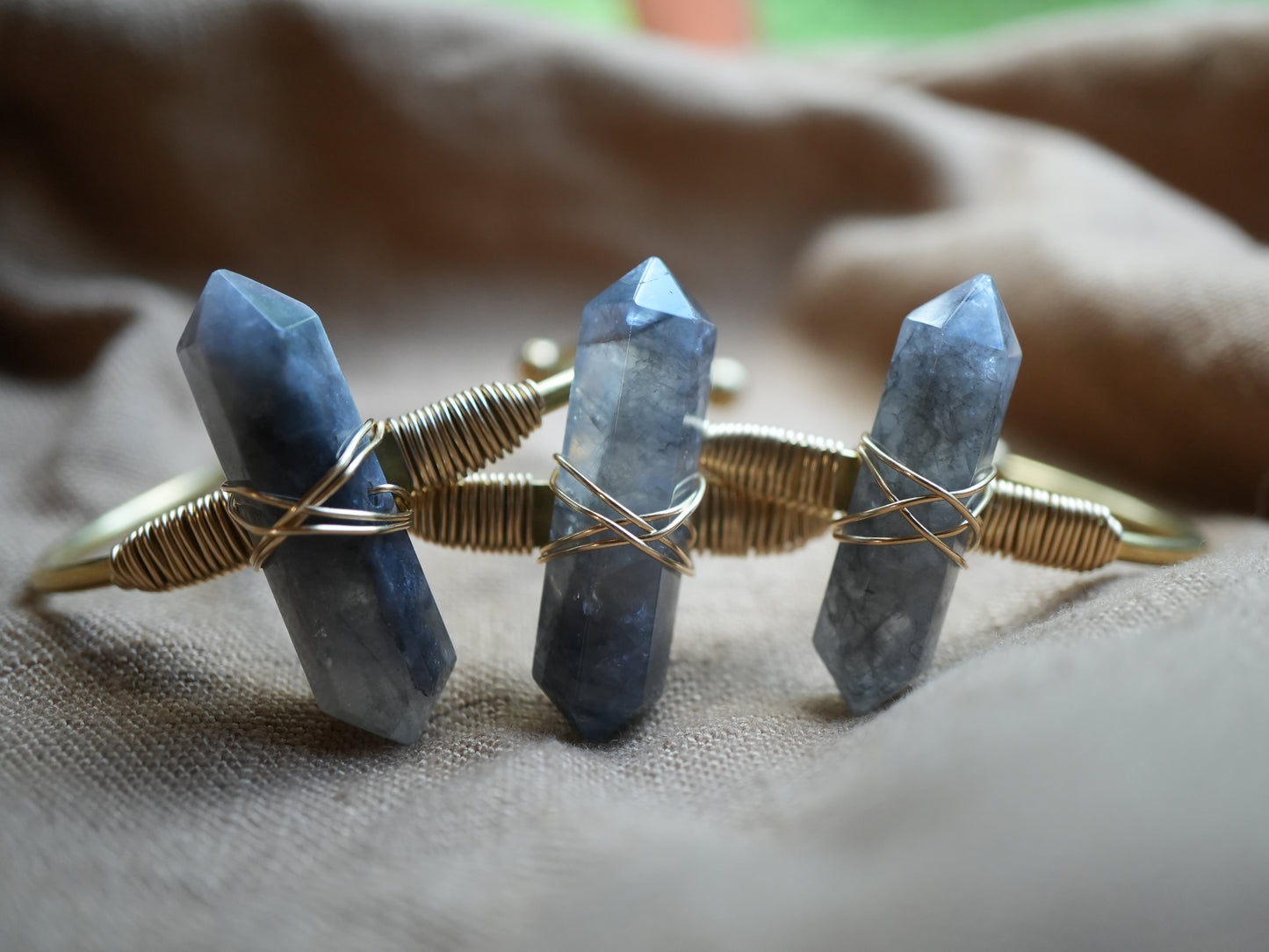 Wholesale Bracelet Cuffs 25 ct. - RESERVED FOR MALIN 🤍