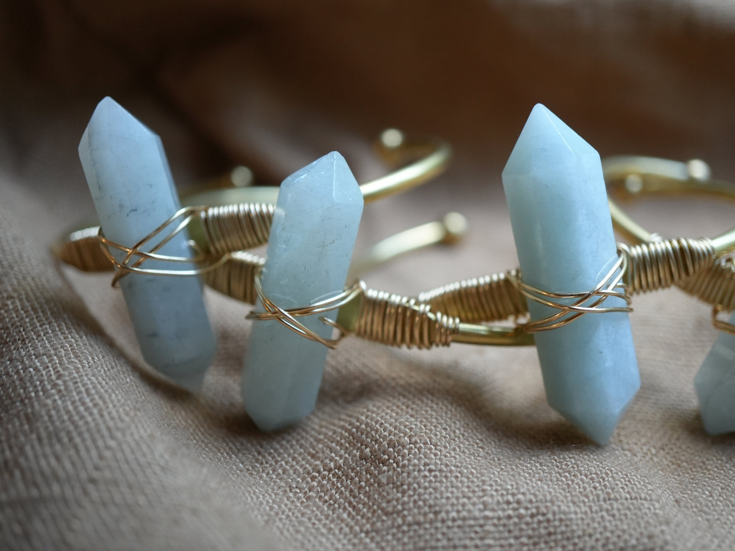 Wholesale Bracelet Cuffs 25 ct. - RESERVED FOR MALIN 🤍