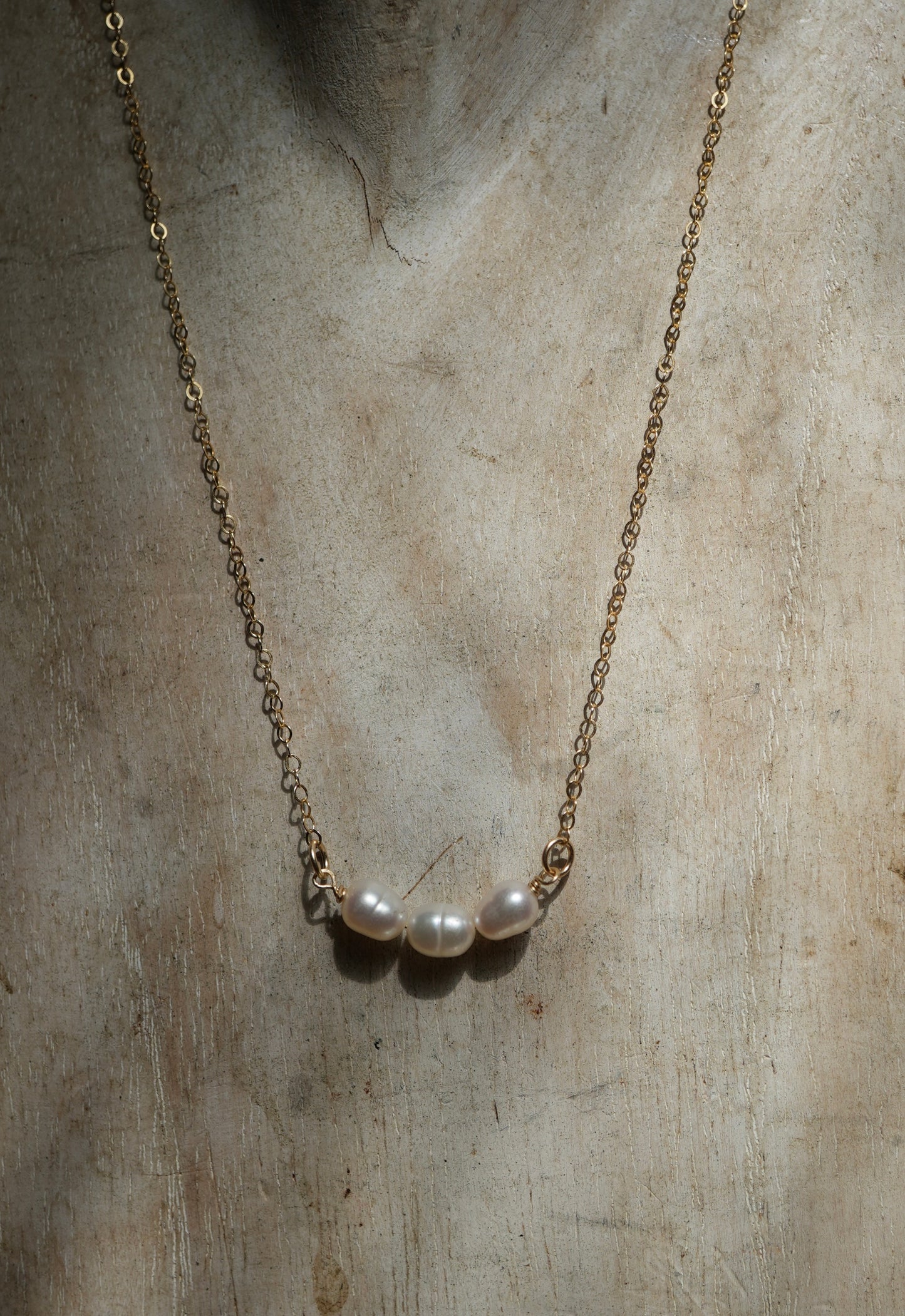 Dainty Pearl Necklace || Everyday Pearl Jewelry || 14K Gold Filled || Bridal Jewelry + Bridesmaid Jewelry || June Birthstone Necklace
