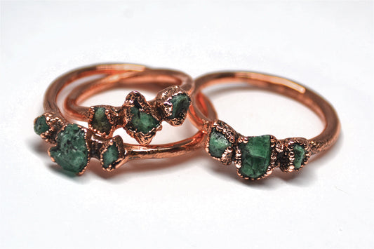 Multi-Stone Emerald Ring | May Birthstone