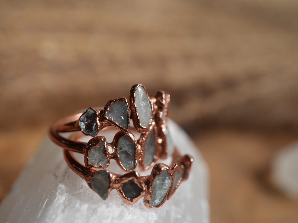 Multi - Stone Raw Aquamarine Ring || Copper Aquamarine Ring || Rough March Ring || March Birthstone Ring || Electroformed Ring