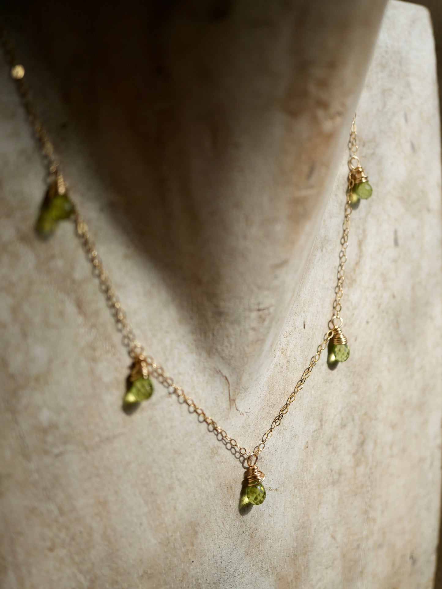 August Birthstone Necklace || Peridot Raindrop Necklace ||