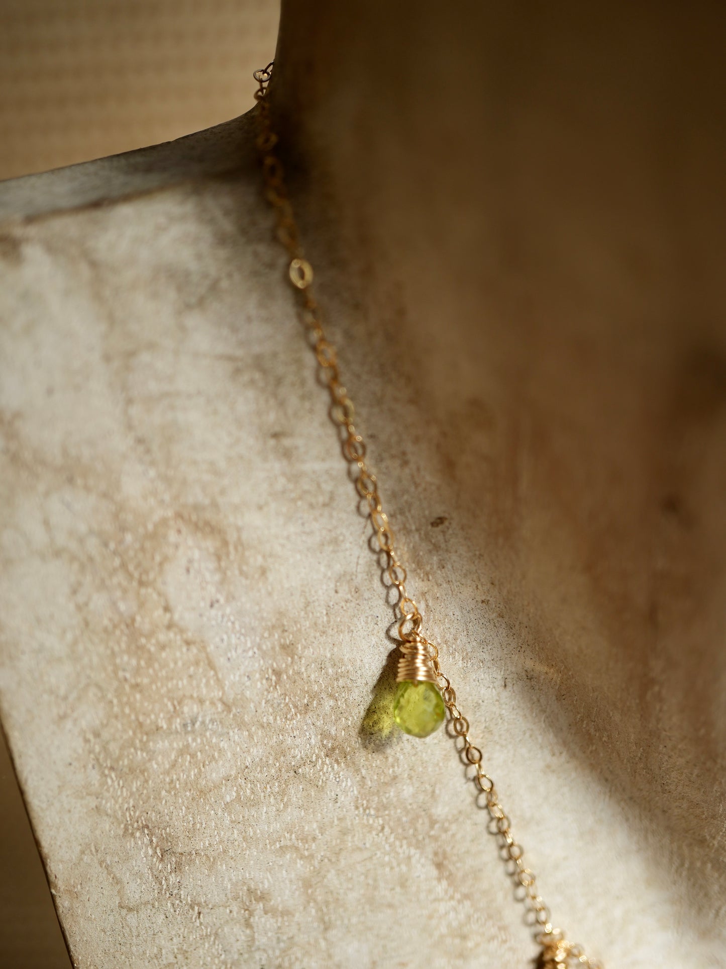 August Birthstone Necklace || Peridot Raindrop Necklace ||