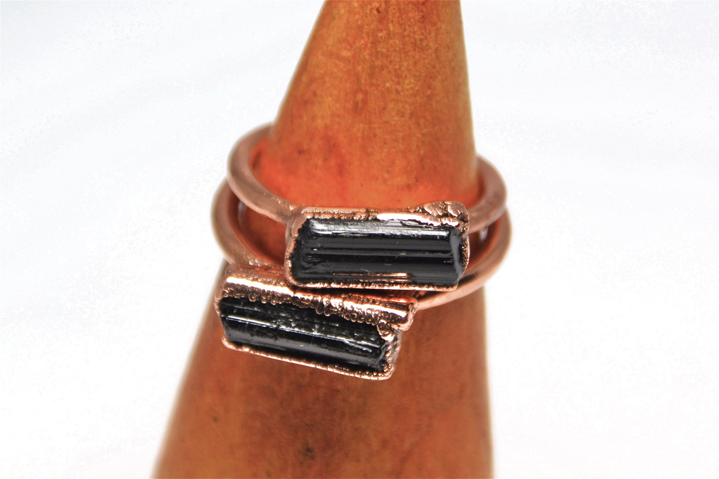 Grounding Black Tourmaline Bar Ring Copper