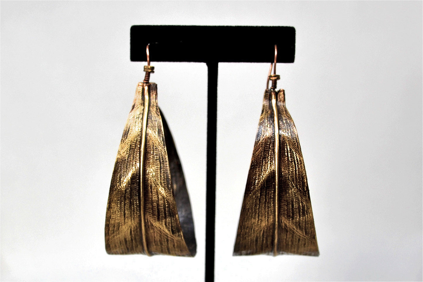 Statement Feather Earrings || boho