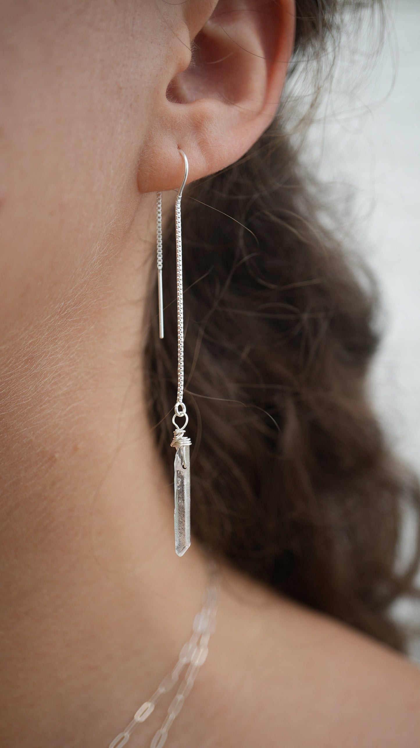 Rough Quartz Threaders | Dainty Ear Thread Earrings | Clear Quartz Earrings Silver, Festival Jewelry | Everyday Raw Quartz Threaders