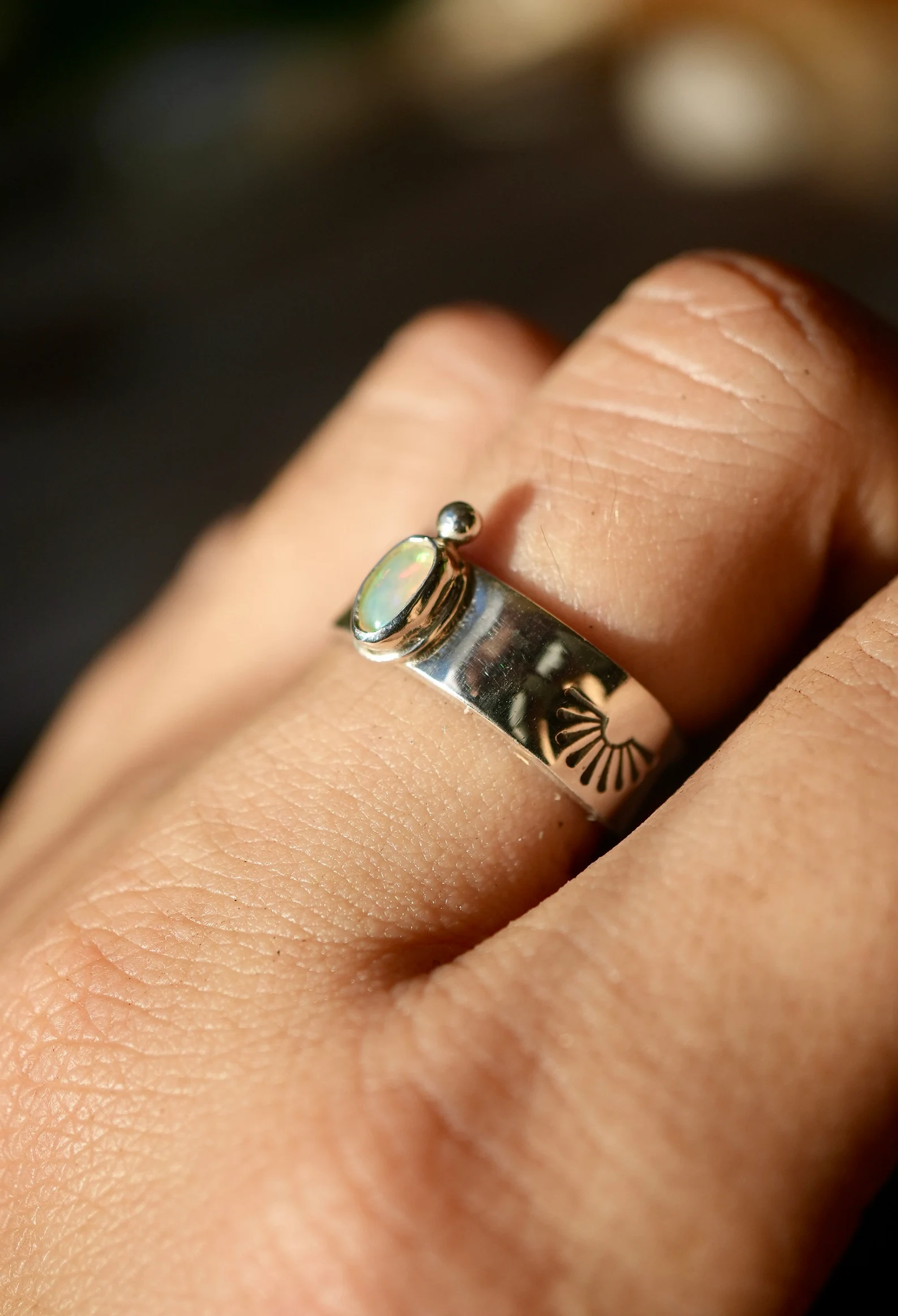 Flashy Ethiopian Opal Ring || Sterling Silver Opal Ring || Everyday Ring || Minimalist Ring || October Birthstone ||