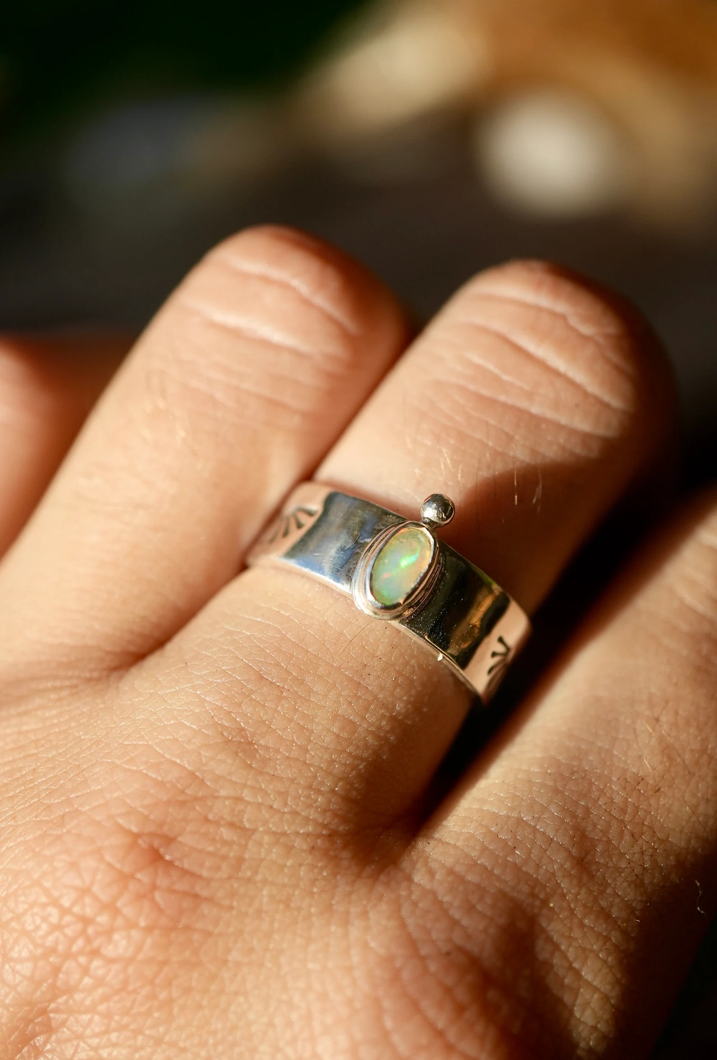 Flashy Ethiopian Opal Ring || Sterling Silver Opal Ring || Everyday Ring || Minimalist Ring || October Birthstone ||